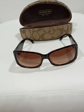 Coach Women's Brown Tortoiseshell Sunglasses with Gradient Brown Lenses